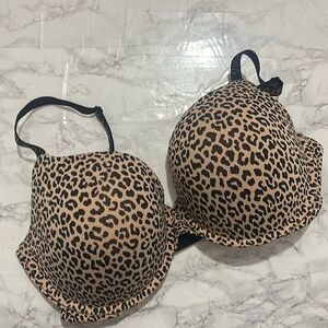 Victoria Secret Bra - 38DD